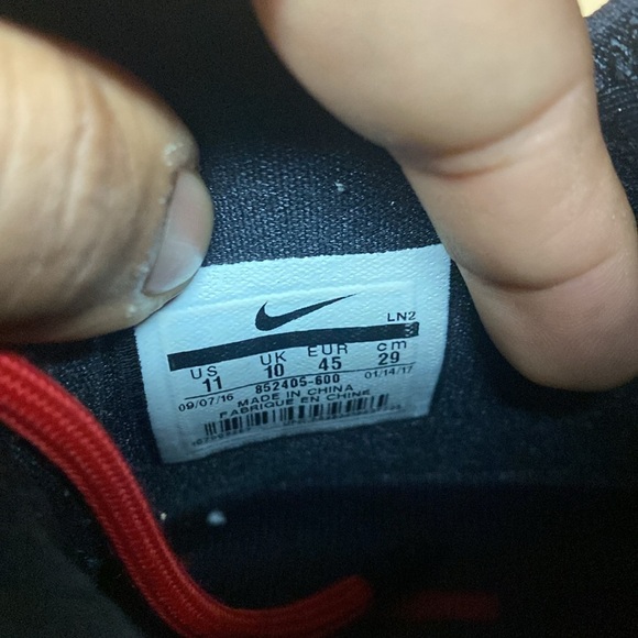 Nike Lebron 14 “Red Brick Road University Red” - Picture 17 of 17